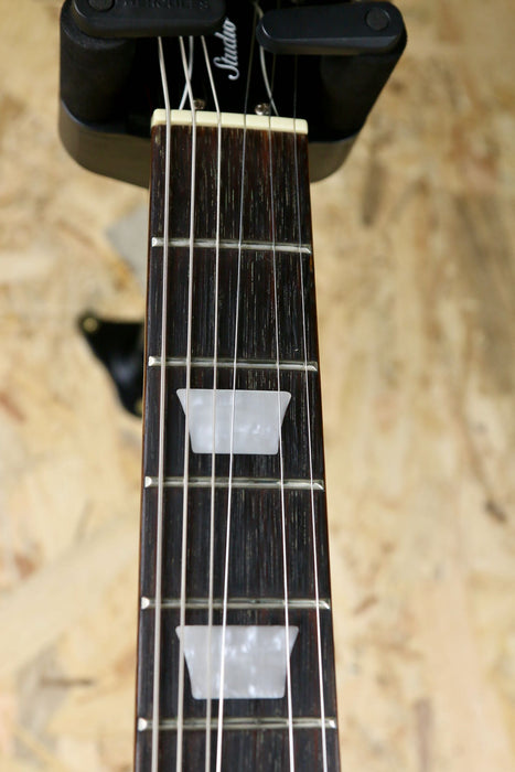 2020 Epiphone Les Paul Studio in Red - Pre-owned