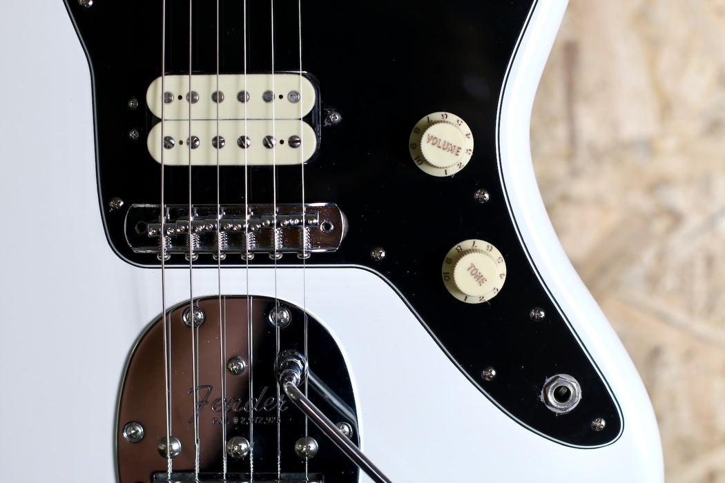 2021 Fender Player Jazzmaster HH Polar White w/Bag - Pre-Owned