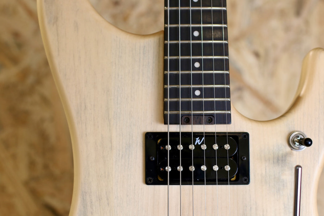 2018 Washburn N2 NUNO Natural Matte w/Gigbag - Pre-Owned