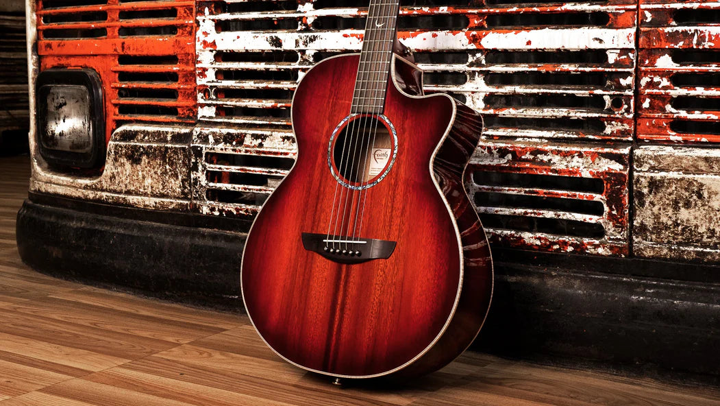Faith Venus Blood Moon Electro Acoustic Guitar Cutaway Inc/Hardcase