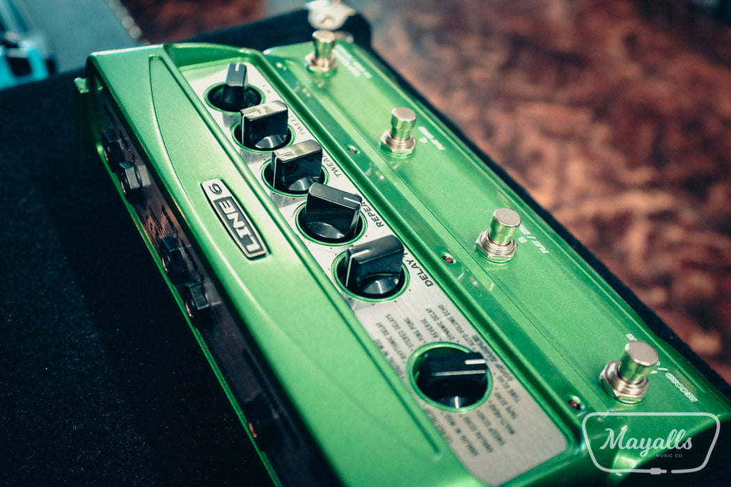 Line 6 DL4 Delay Looper Guitar Effect Pedal - Guitar Warehouse